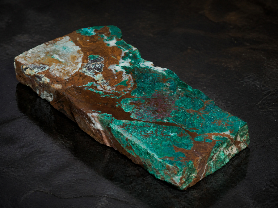 DeGrussa malachite with cuprite mineral specimen, diagonal view