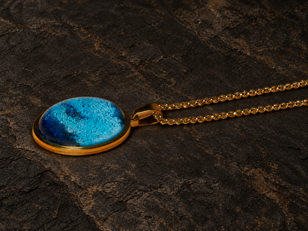 Abyssal Horizon domed oval pendant side profile