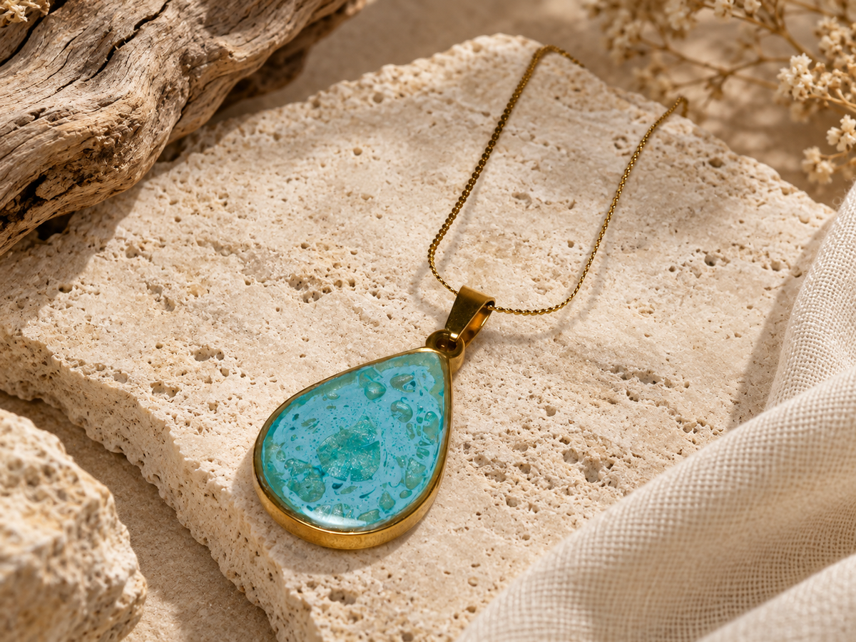 Gilded Tide Teardrop Pendant Necklace