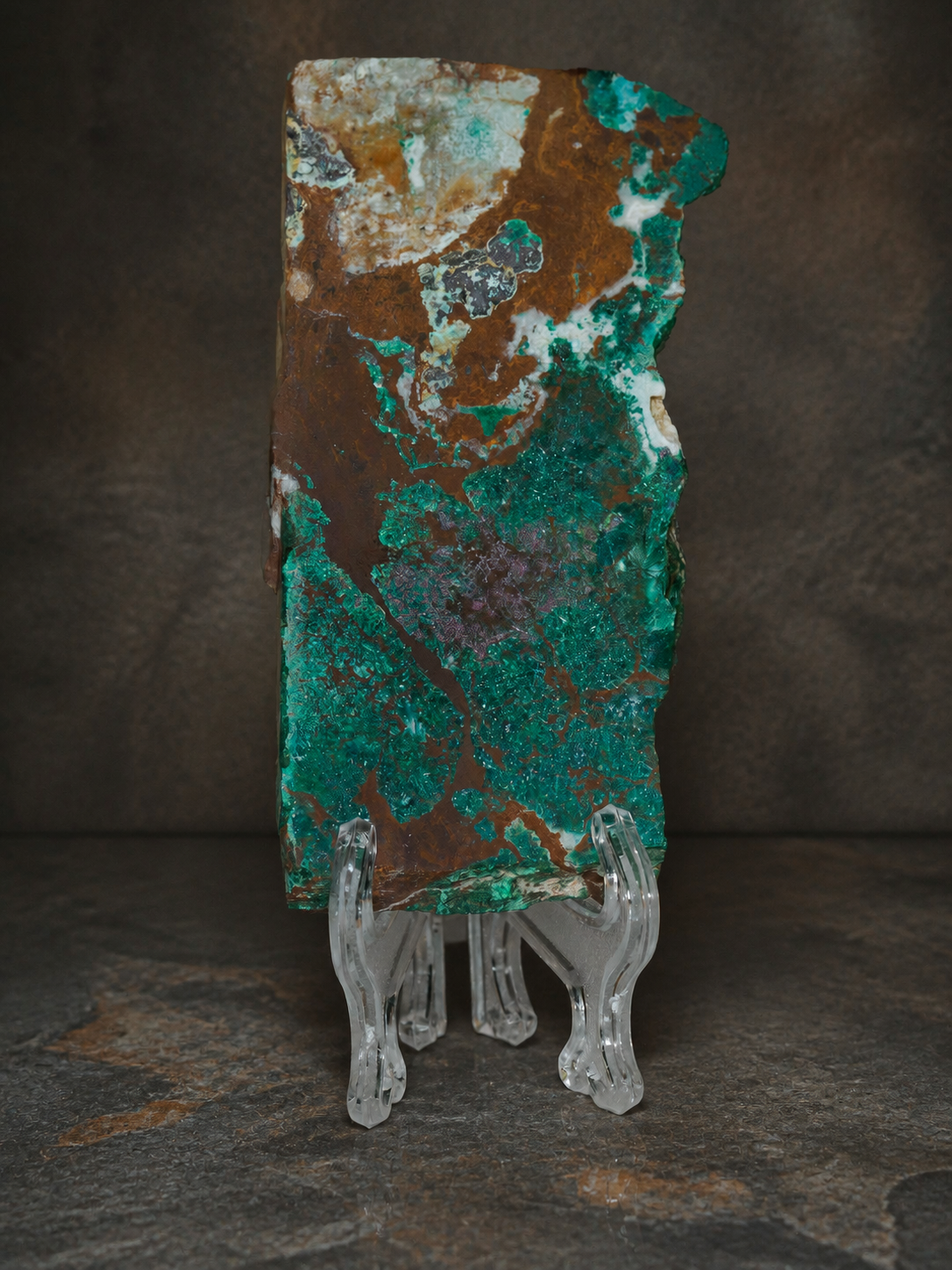 DeGrussa malachite with cuprite specimen displayed upright