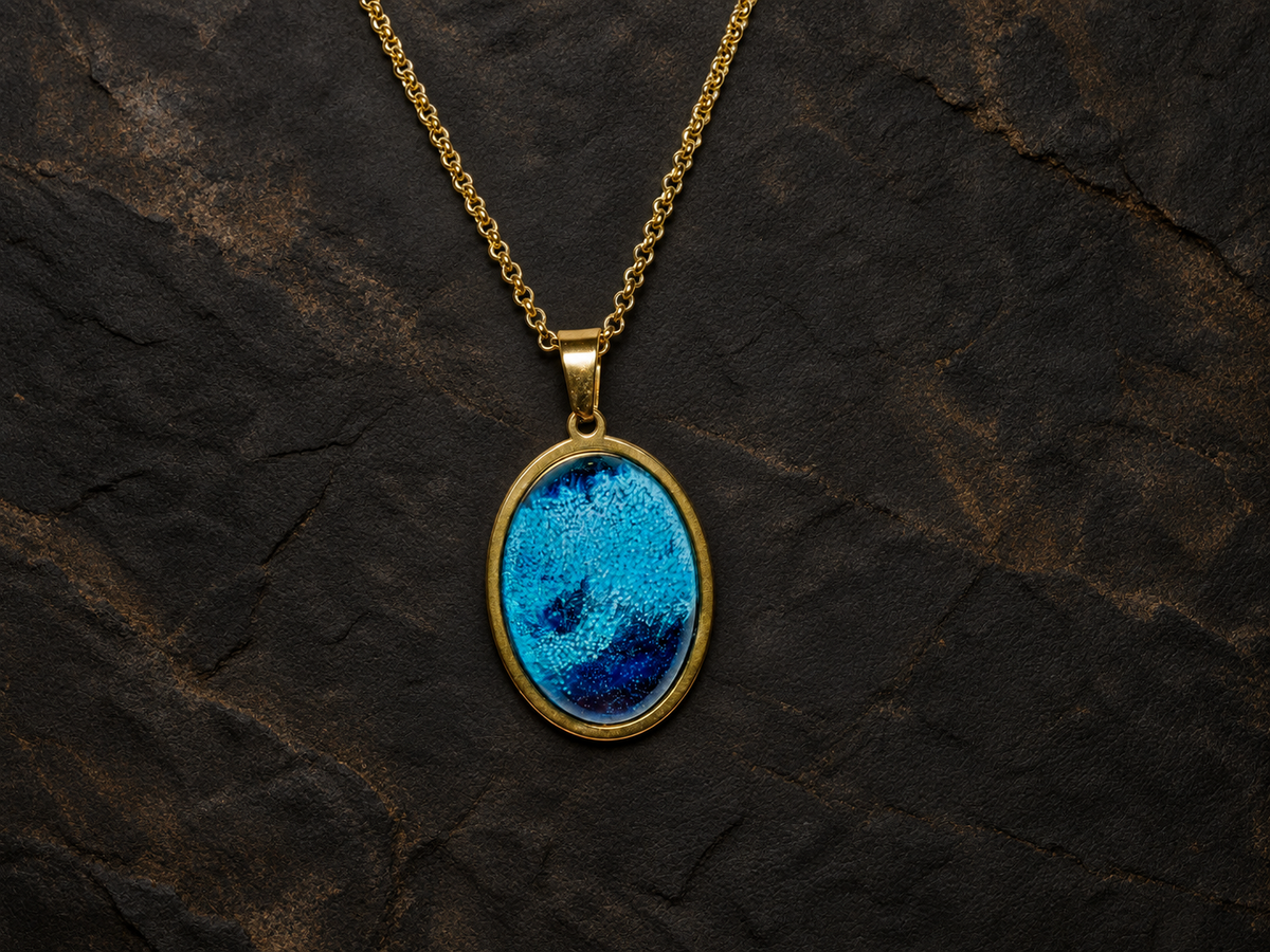 Abyssal Horizon oval pendant necklace front view