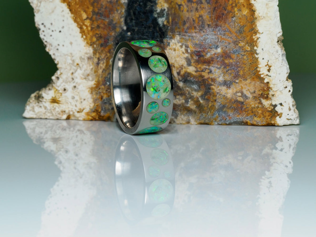 Aerial Strata: Verdant Afterglow, ring, detail view.
