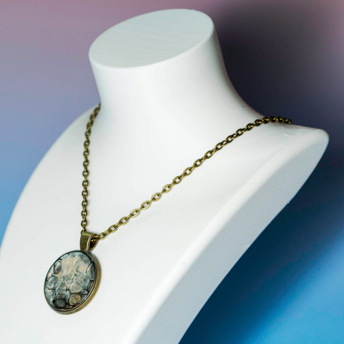 Desert Vein — Quiet Gold pendant necklace