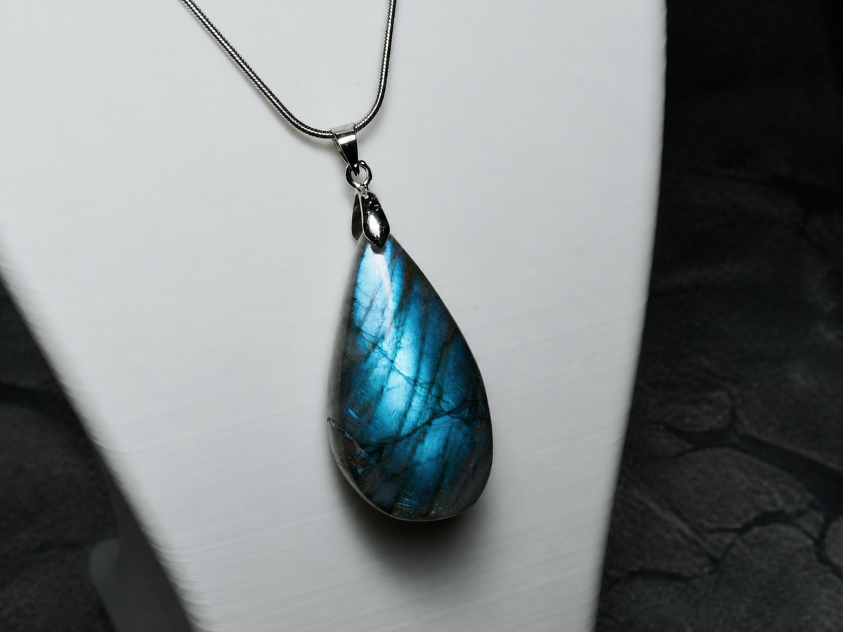 Midnight Veil natural labradorite water-drop pendant with fine silver chain