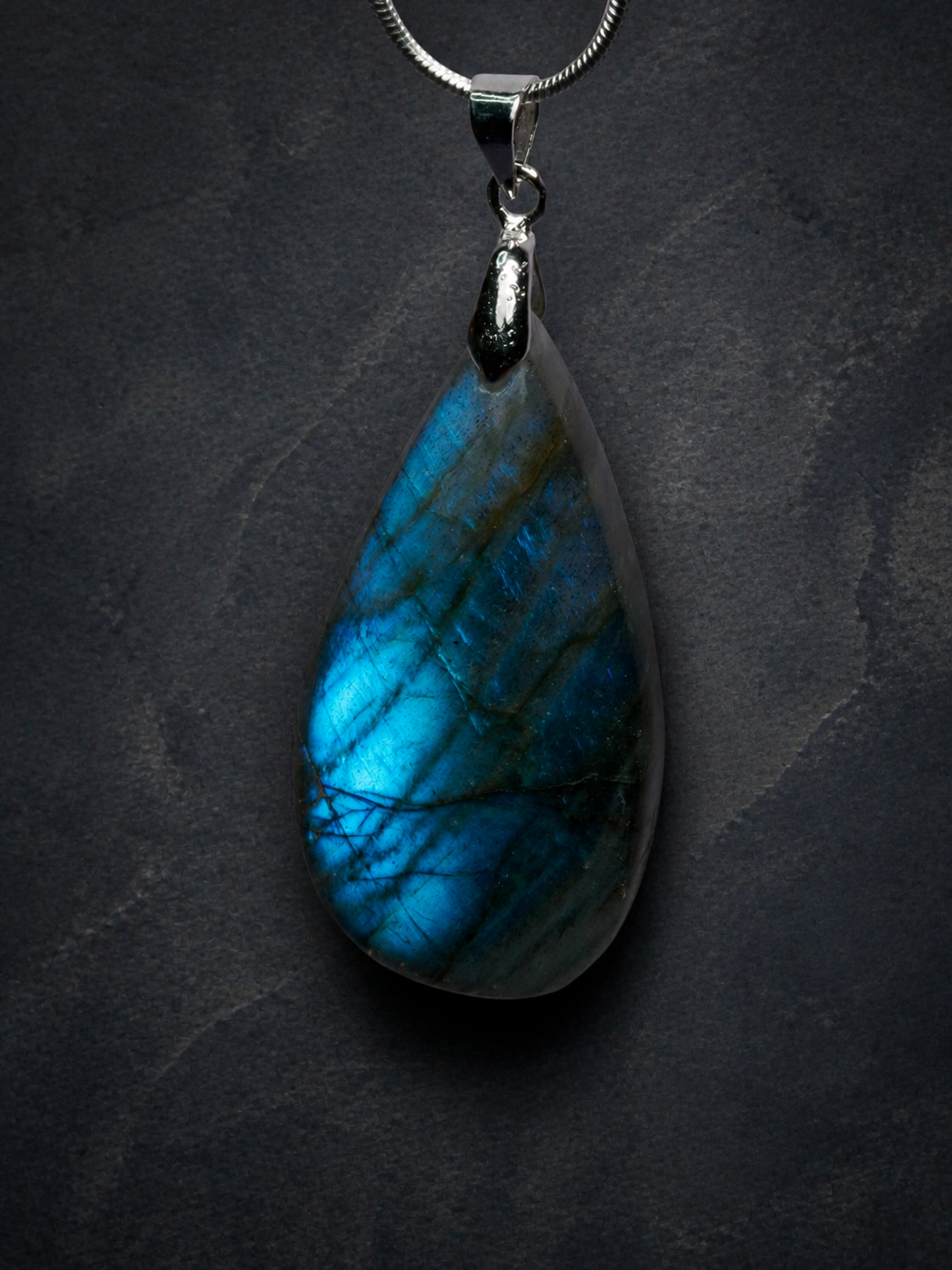 Midnight Veil natural labradorite water-drop pendant with fine silver chain